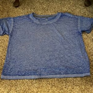 Cropped blue workout or sleep shirt Size: S Brand: SO
